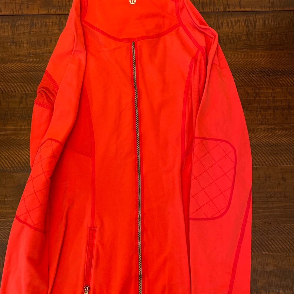 Lululemon half zip - Picture 4 of 4